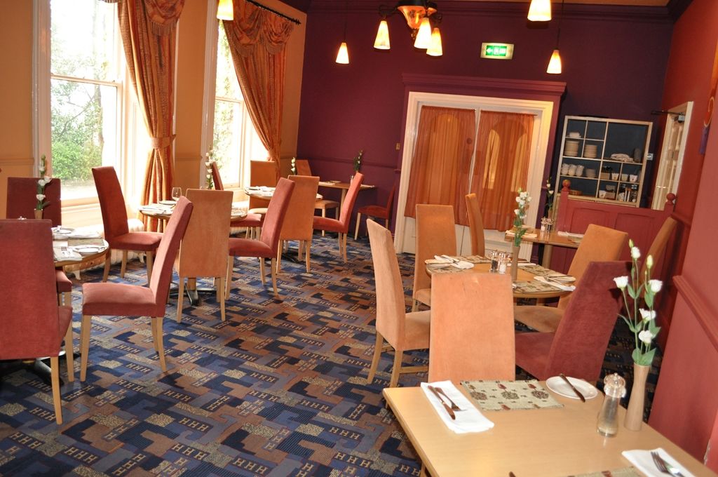 Healds Hall Hotel Чекгітон Ресторан фото