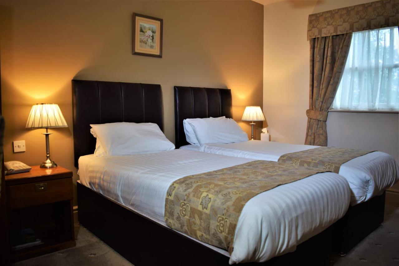 Healds Hall Hotel Чекгітон Екстер'єр фото